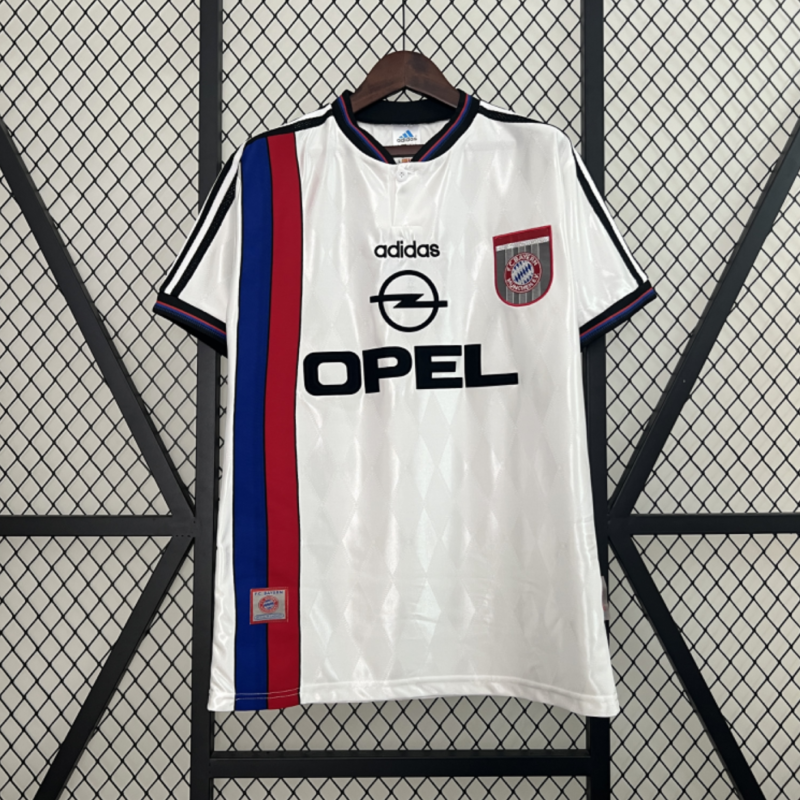Retro Bayern Munich 96/98 Away Kit